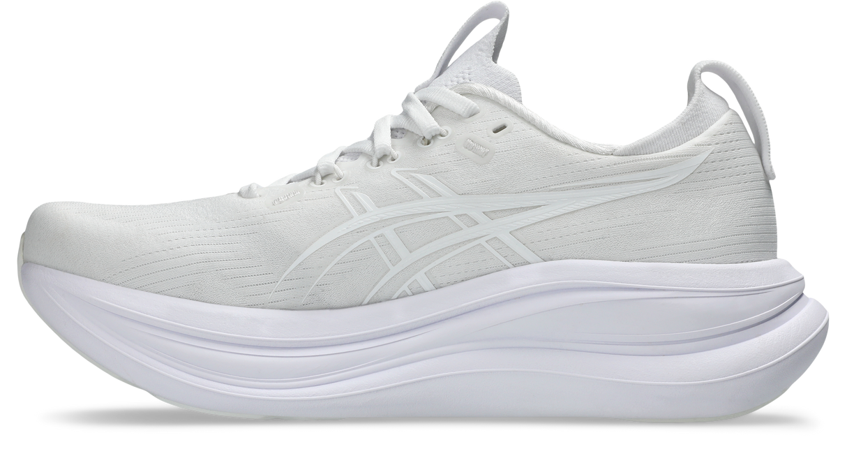 W Asics GEL-NIMBUS 28