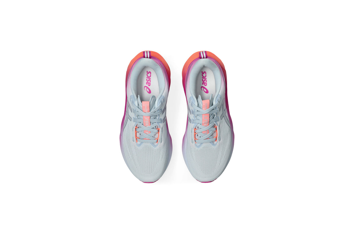 W Asics Novablast 5