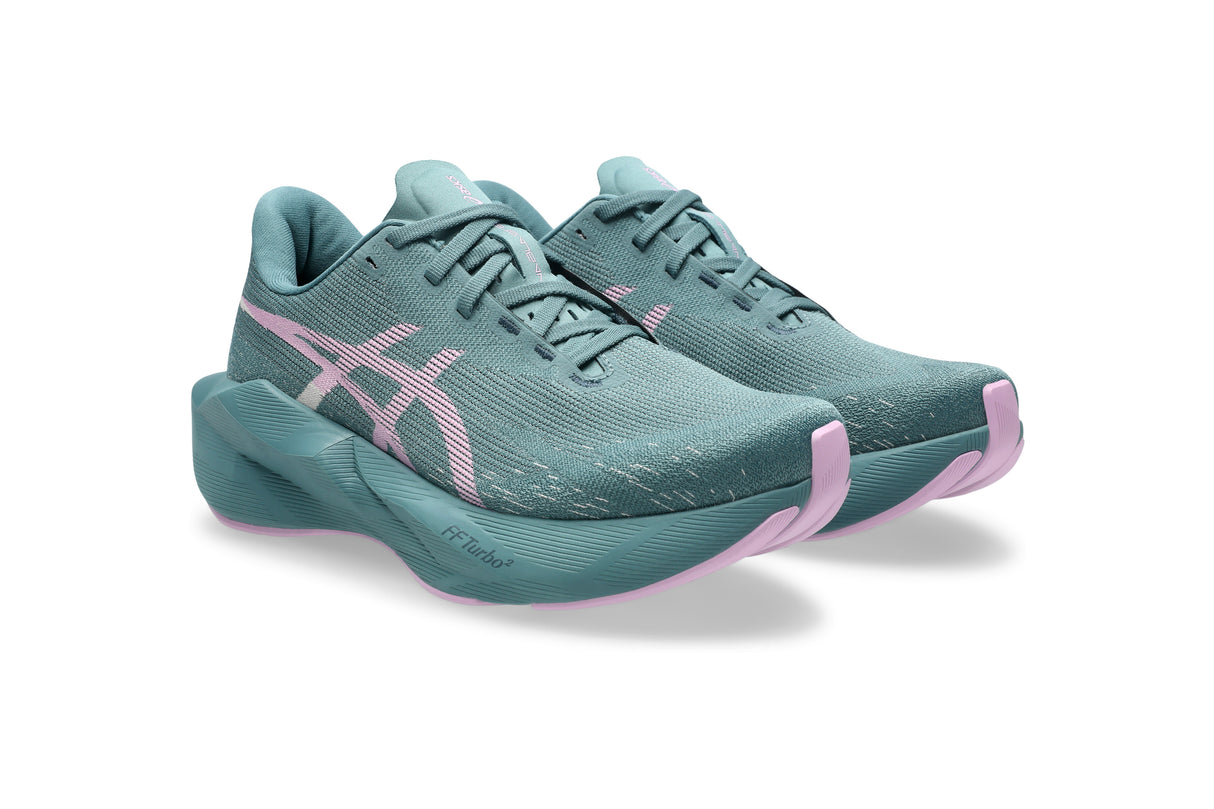 W Asics Novablast 6