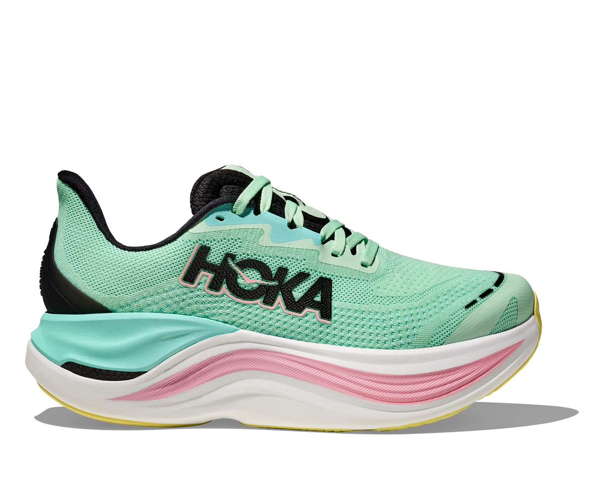 W Hoka Skyward X