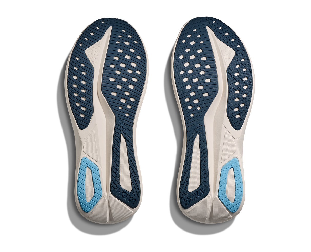 M Hoka Mach 7