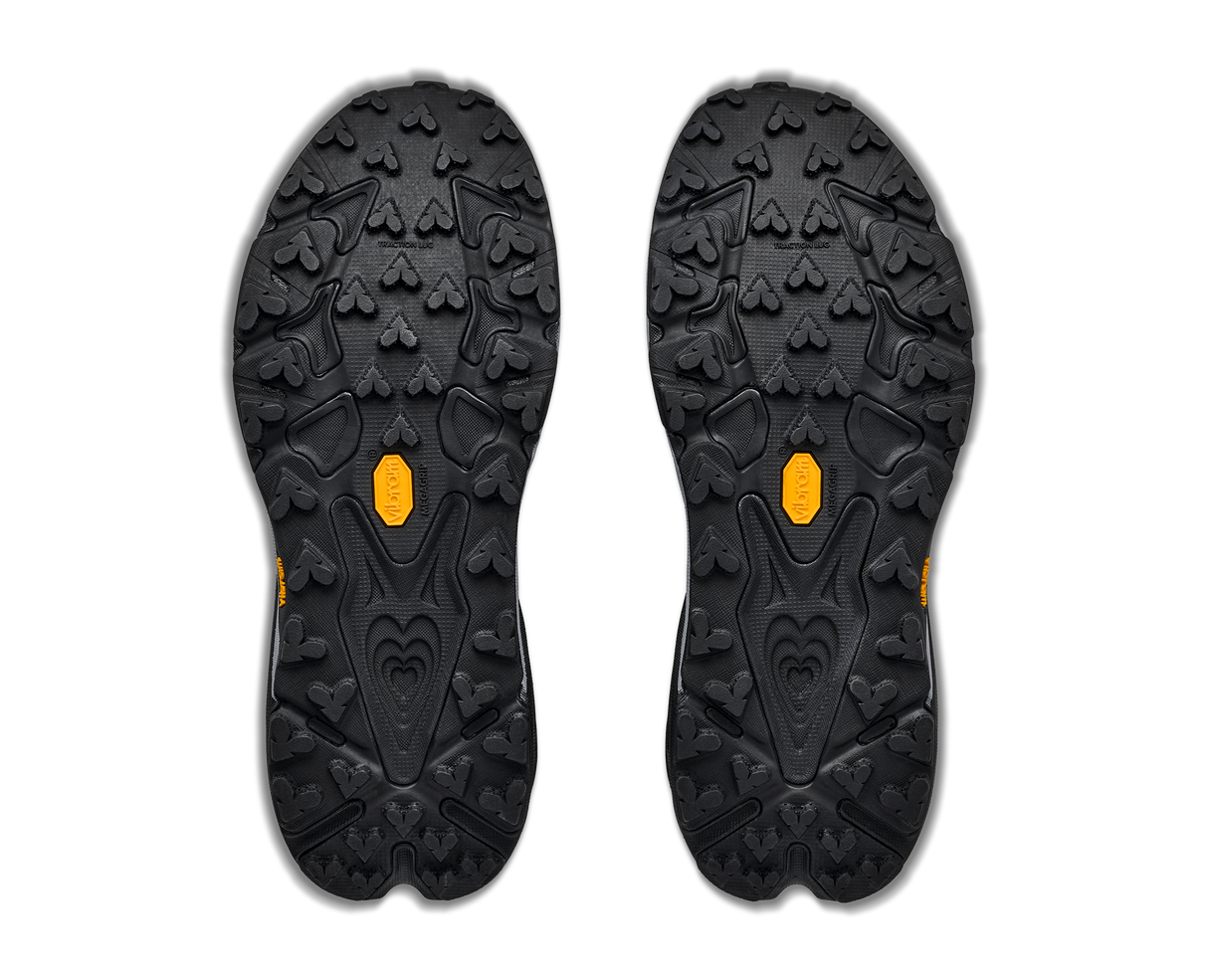 M Hoka Speedgoat 7
