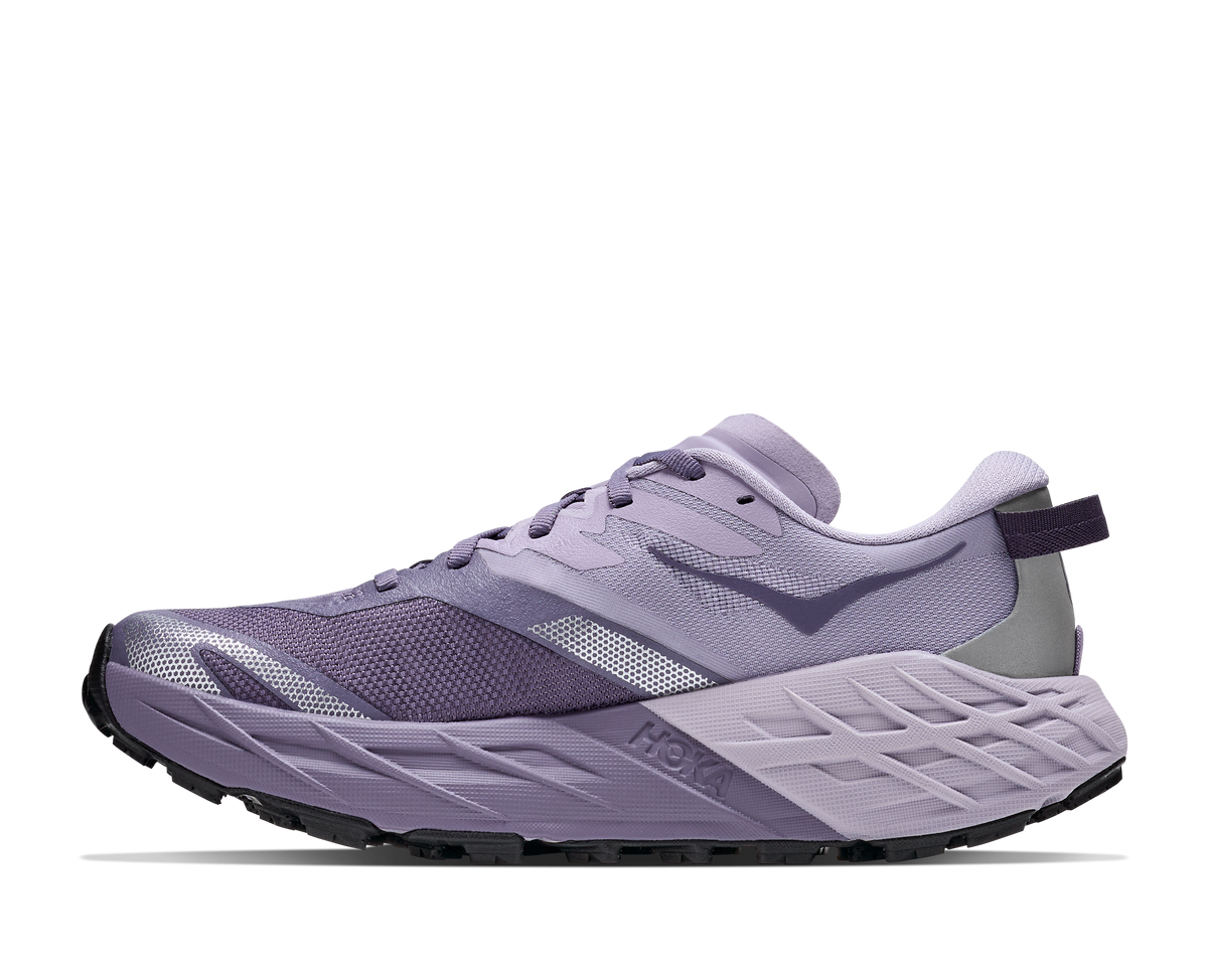 W Hoka Speedgoat 7