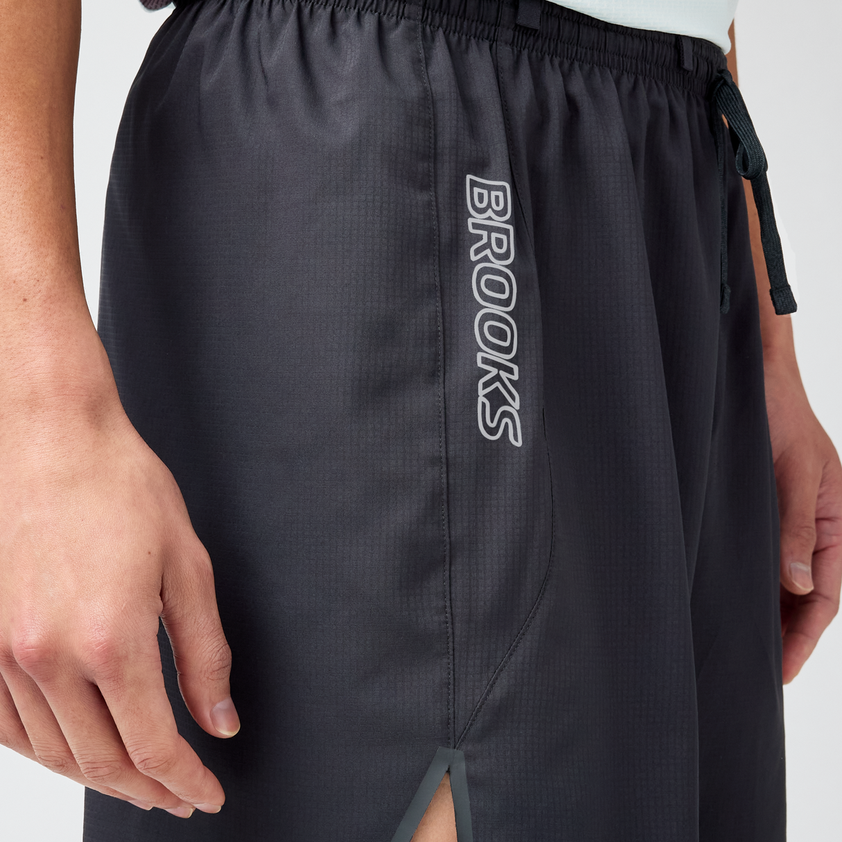 M Brooks Cascadia Short