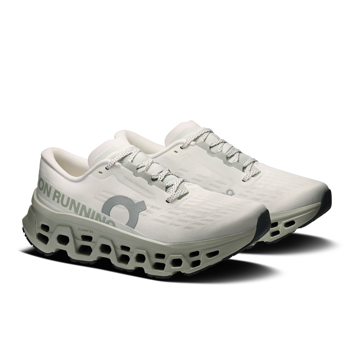 W ON Cloudmonster 3