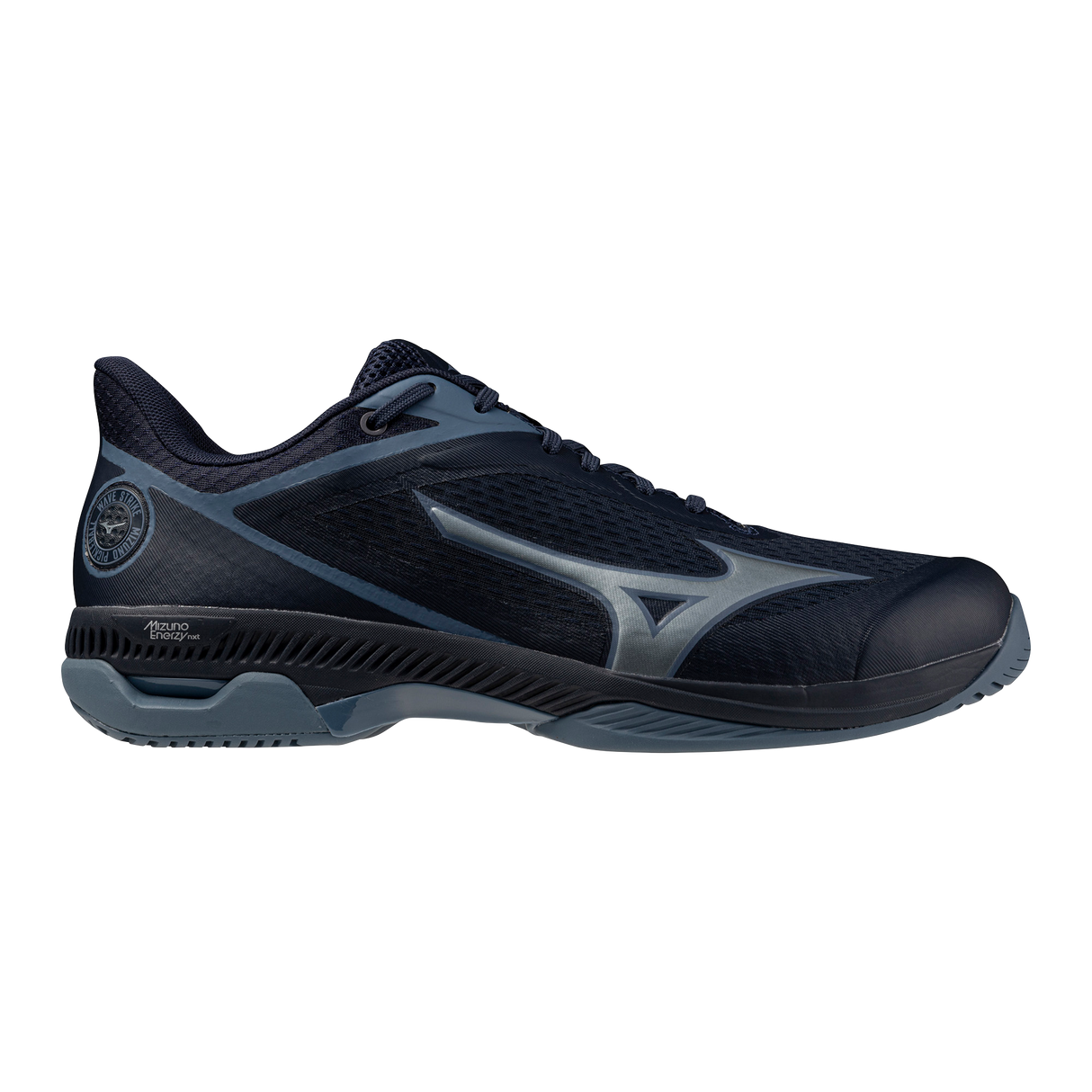 M Mizuno Wave Strike