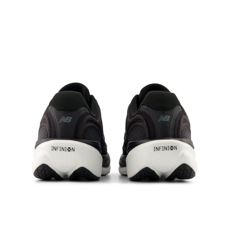 M New Balance 1080v15