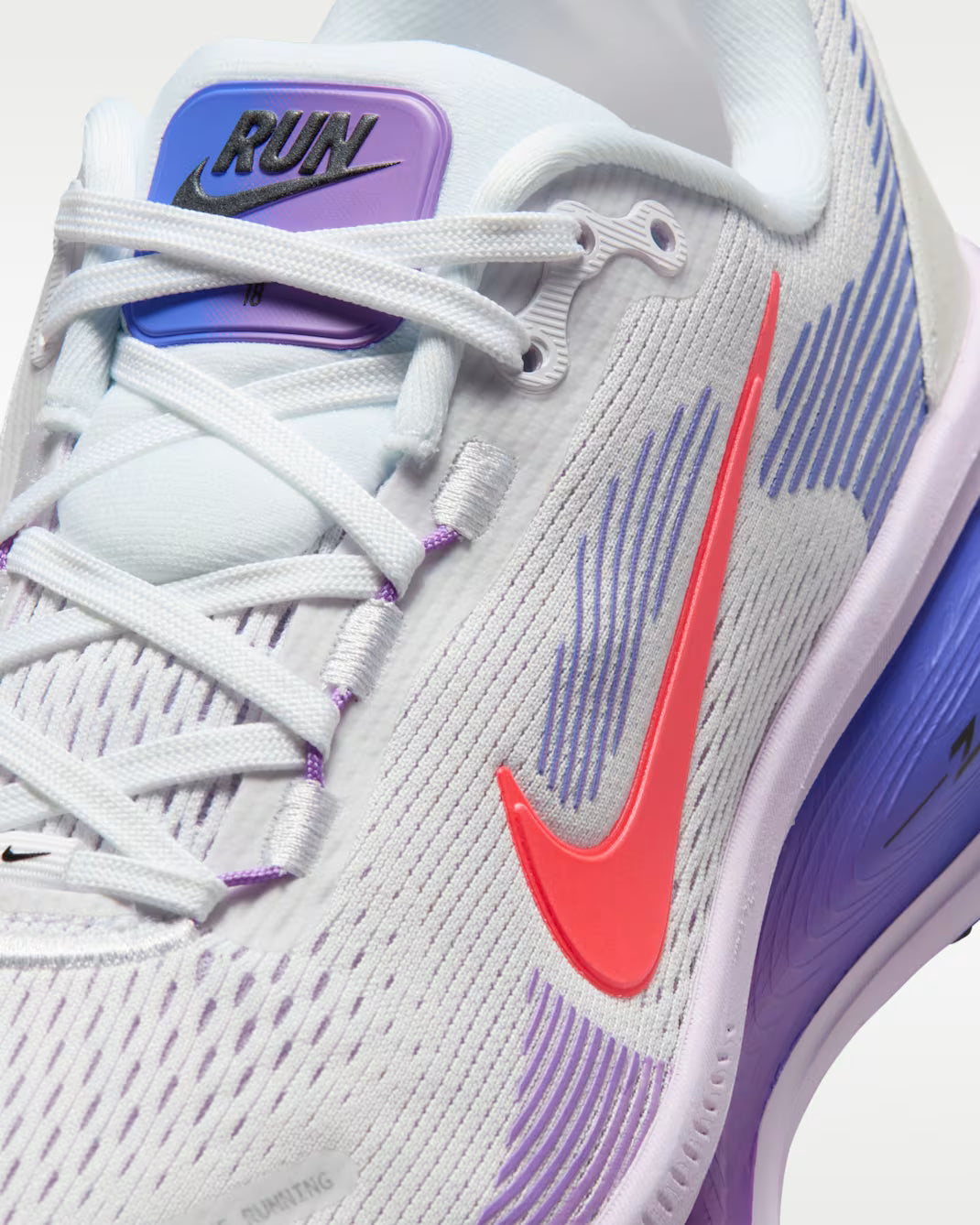 W Nike Vomero 18