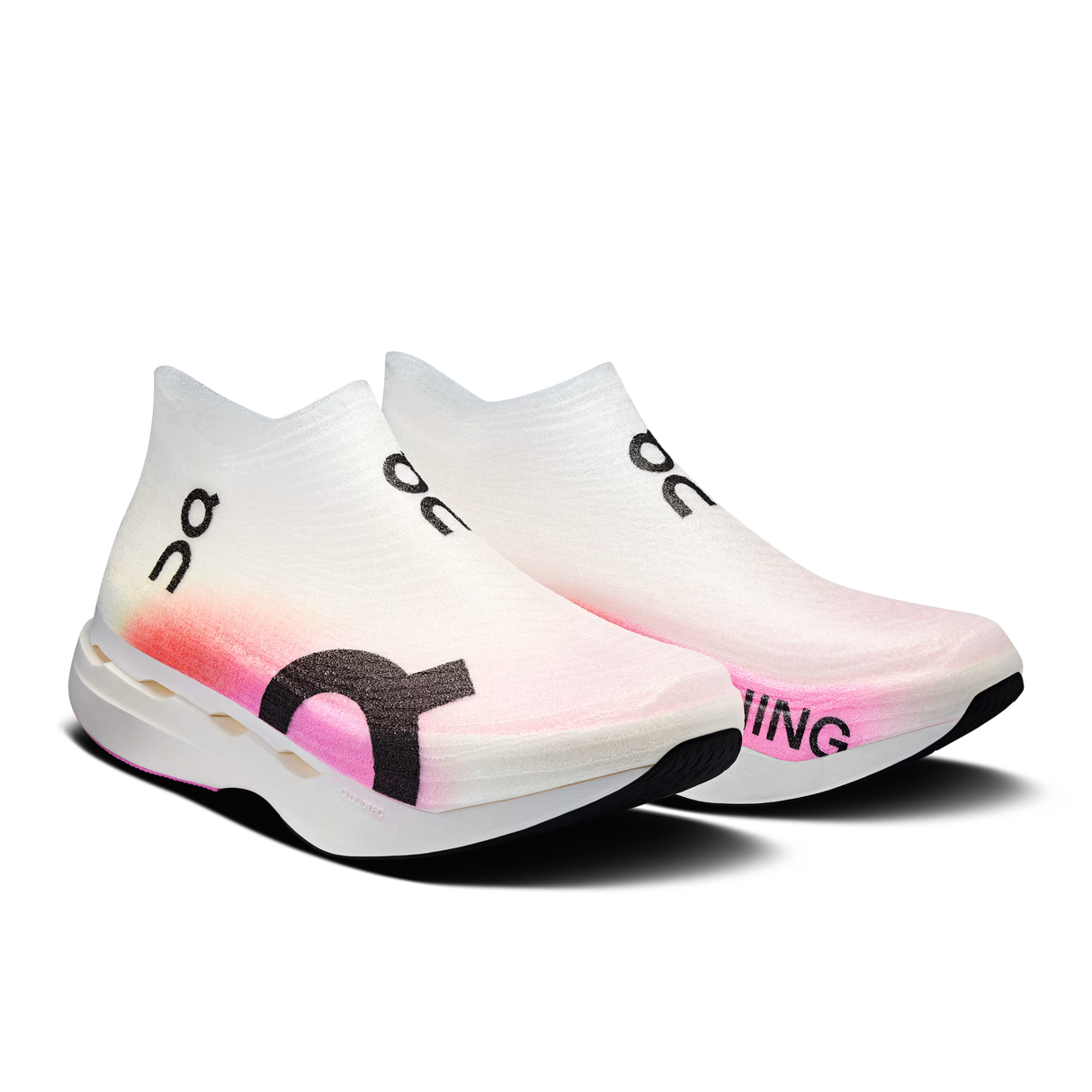 ON Cloudboom Strike LS