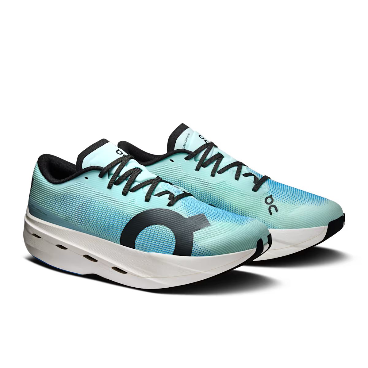 M ON Cloudboom Volt