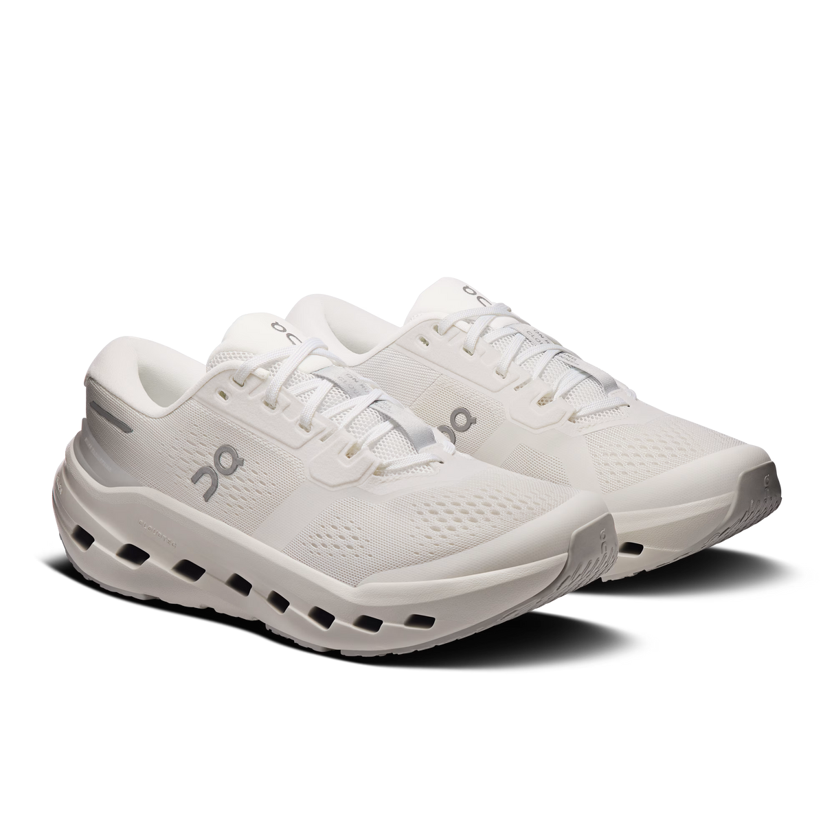 W On Cloudrunner 3