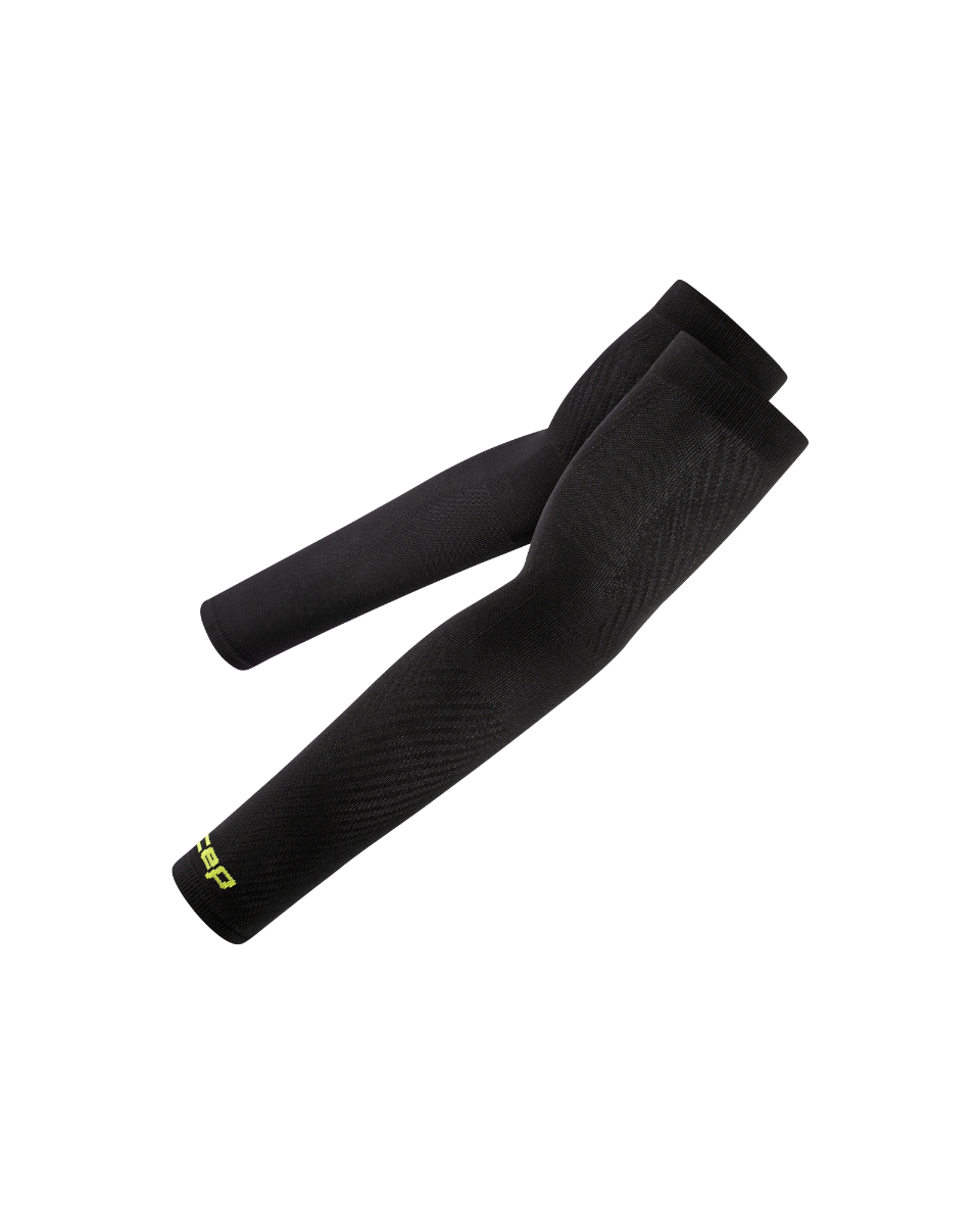 Unisex CEP Core Run Ultralight Arm Sleeves Black