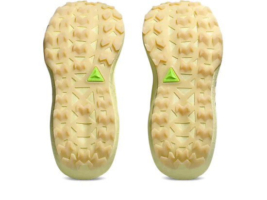 M Asics Trabuco Max 4