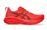 W Asics Novablast 5