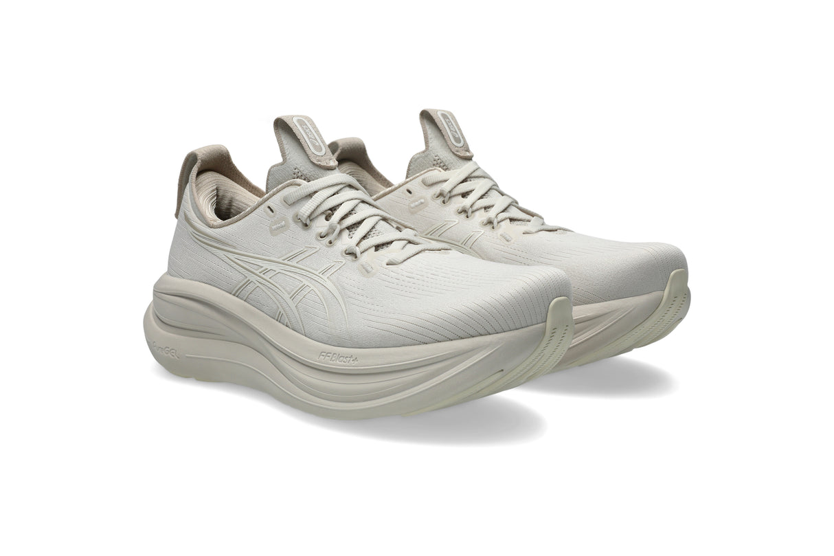 W Asics GEL-NIMBUS 28