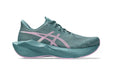 W Asics Novablast 6