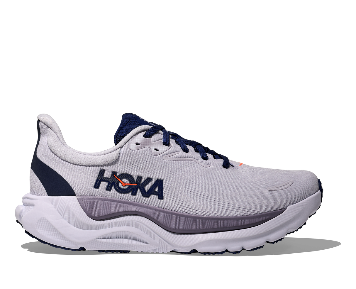 W Hoka Arahi 8