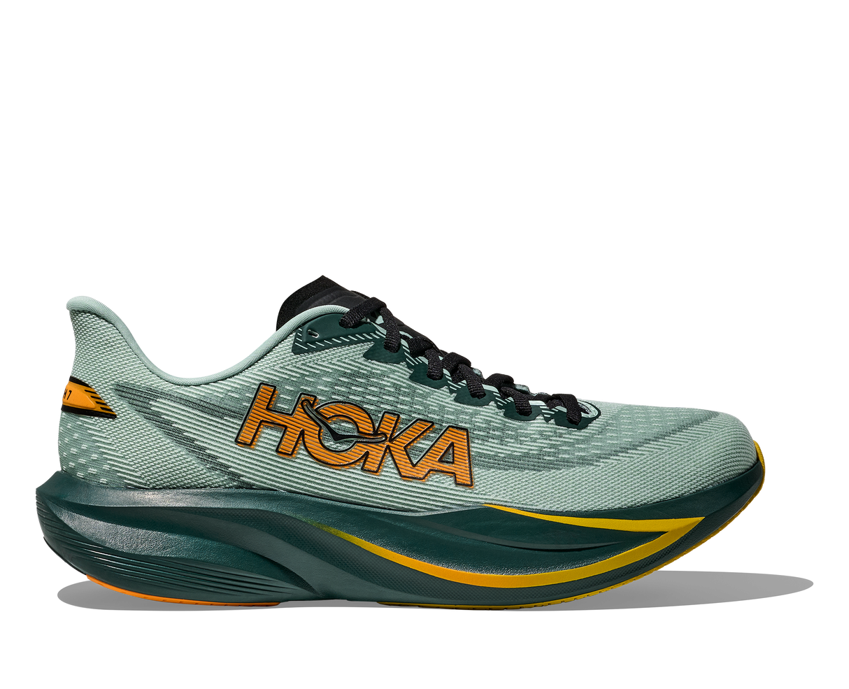 M Hoka Mach 7