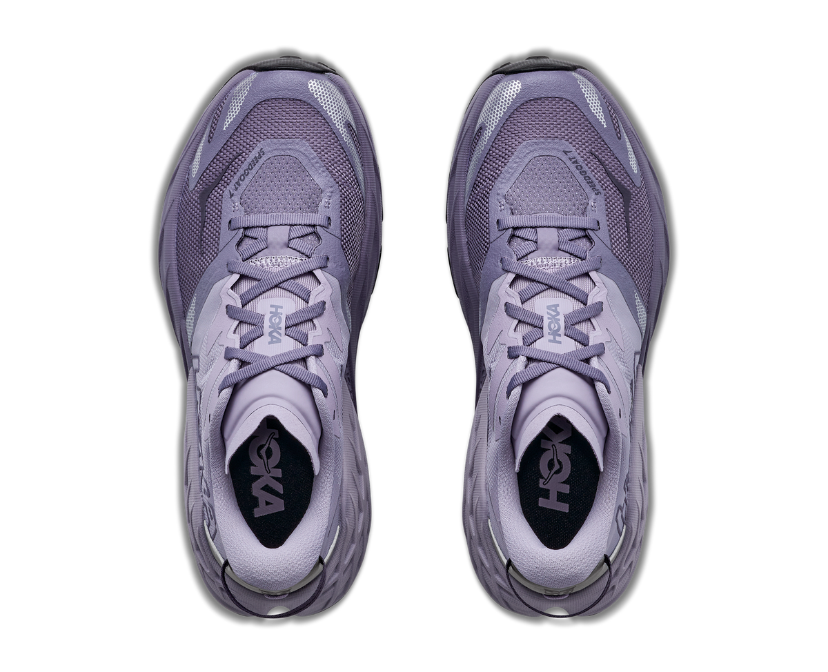 W Hoka Speedgoat 7