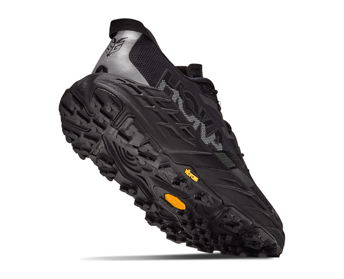 M Hoka Speedgoat 7 GTX