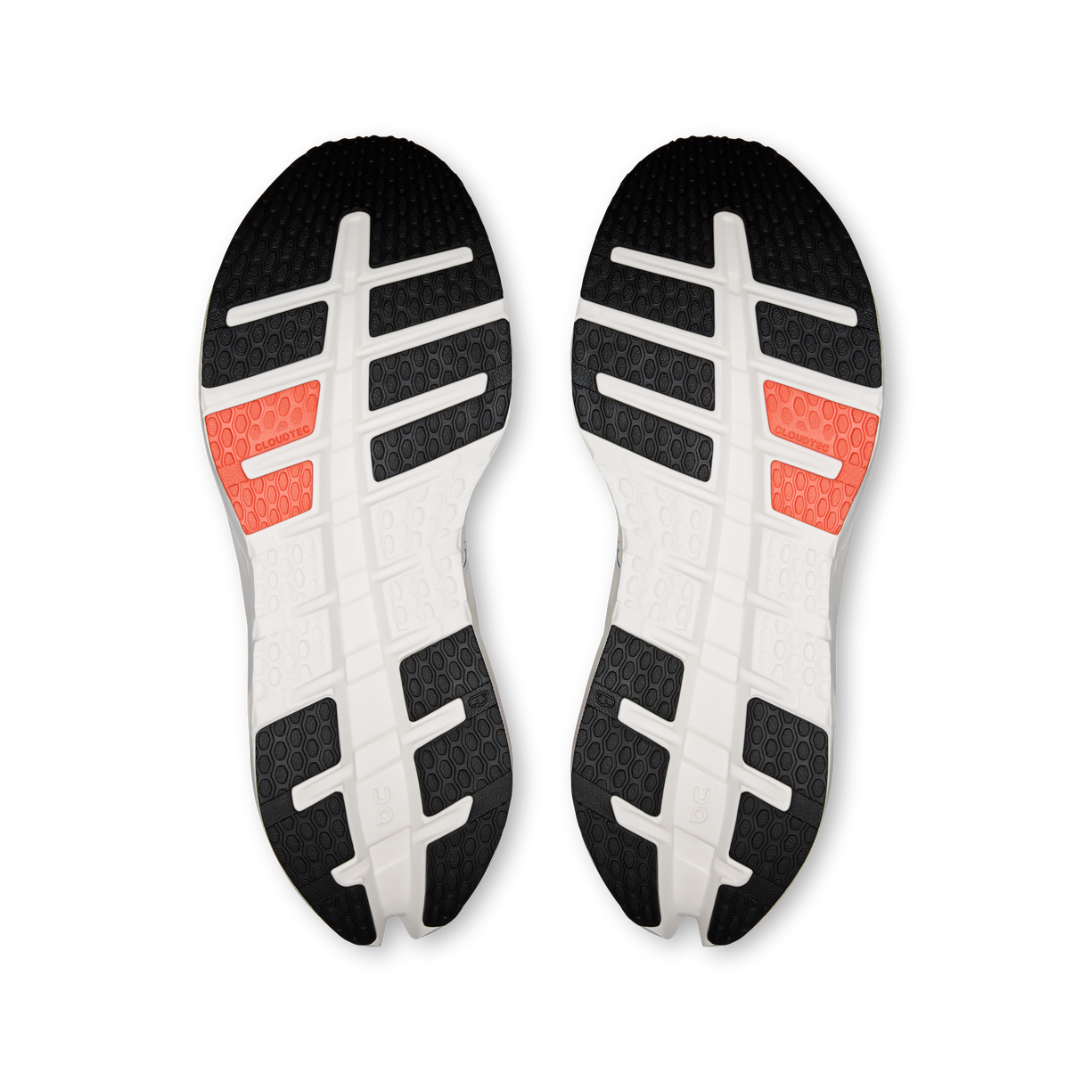 M ON Cloudrunner 3