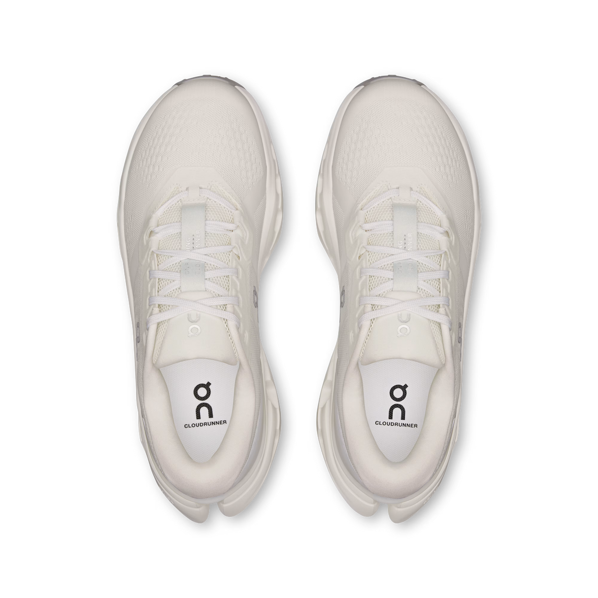 W On Cloudrunner 3