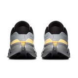 M ON Cloudrunner 3