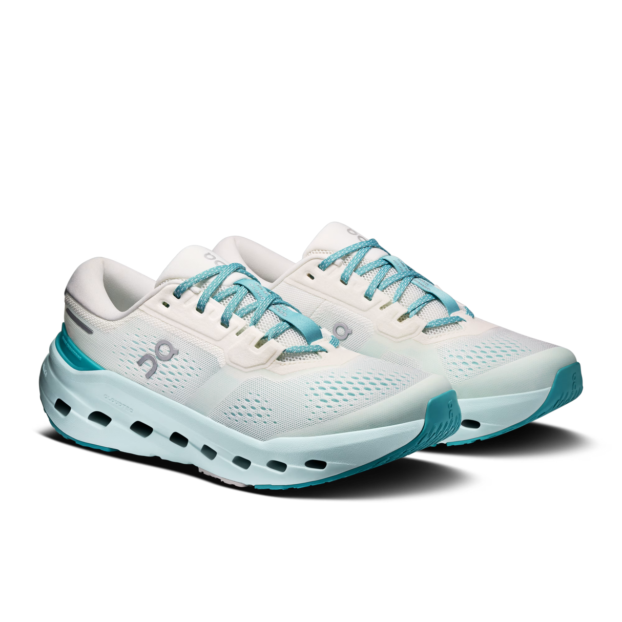 W On Cloudrunner 3
