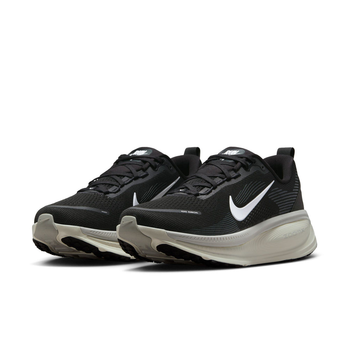 M Nike Vomero 18
