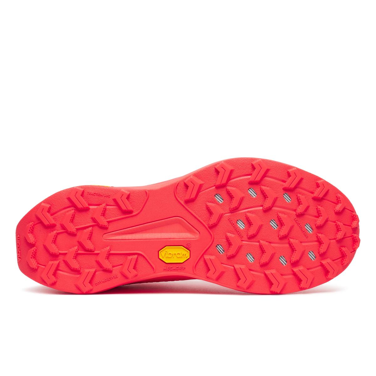 M Saucony Peregrine 16