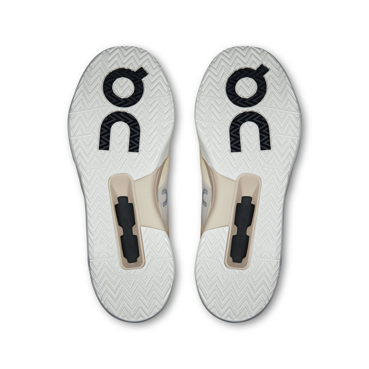 M On THE ROGER ADV Pro