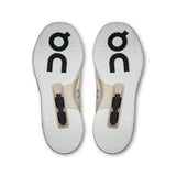 M On THE ROGER ADV Pro