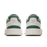 M On THE ROGER Advantage