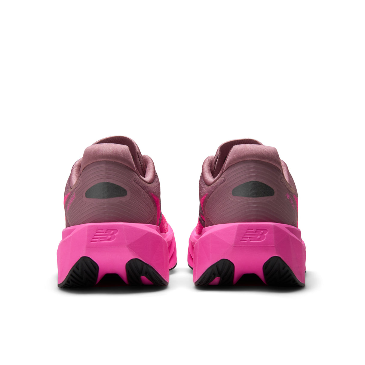 W New Balance Fuelcell Rebel v5 Pink Heat