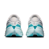 W On Cloudrunner 3