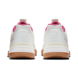 W On The Roger Clubhouse Pro