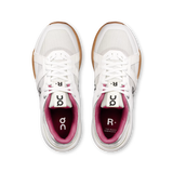 W On The Roger Clubhouse Pro