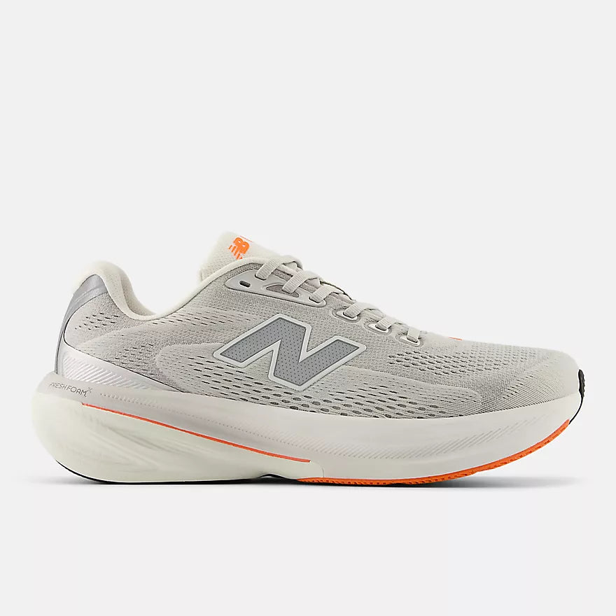 M New Balance 860v15
