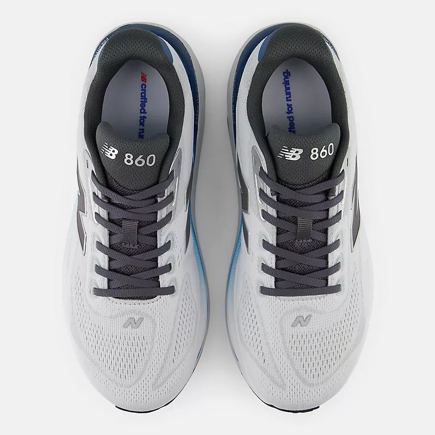 M New Balance 860v15