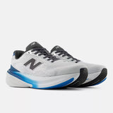 M New Balance 860v15