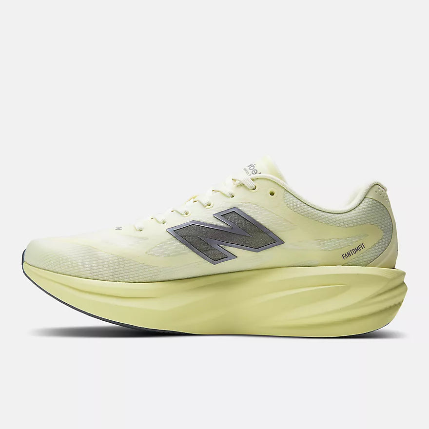 M New Balance SuperComp Rebel