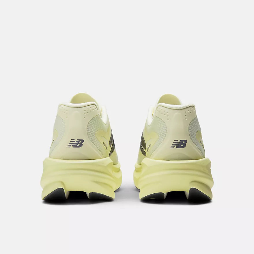 M New Balance SuperComp Rebel