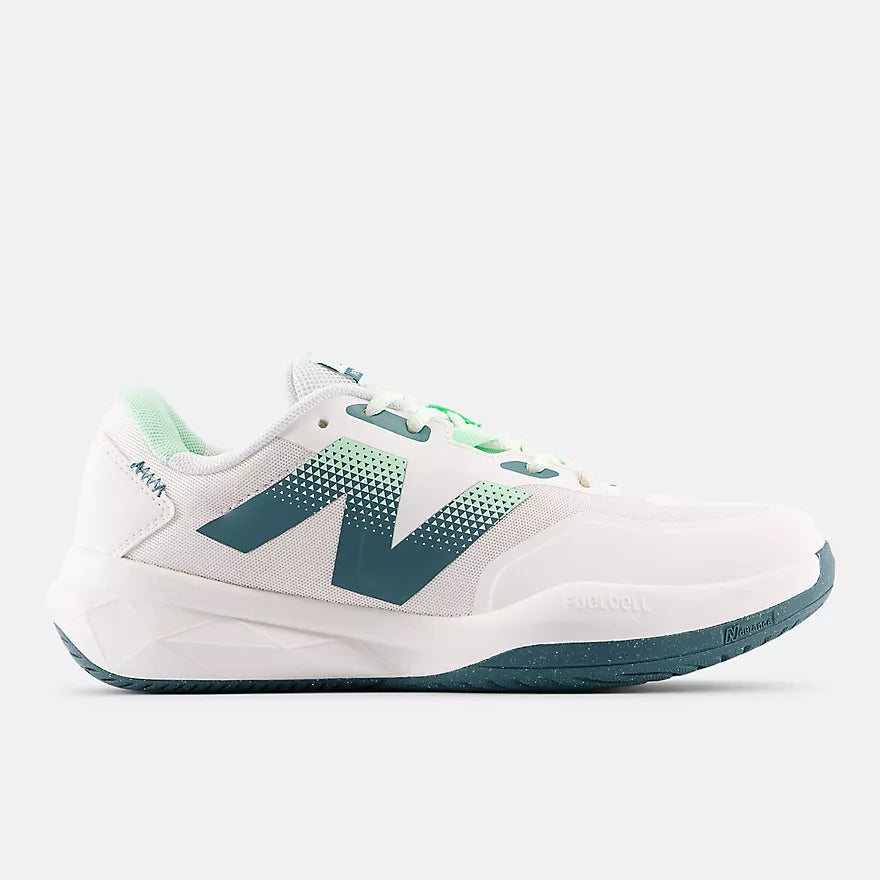 W New Balance WCH796N4